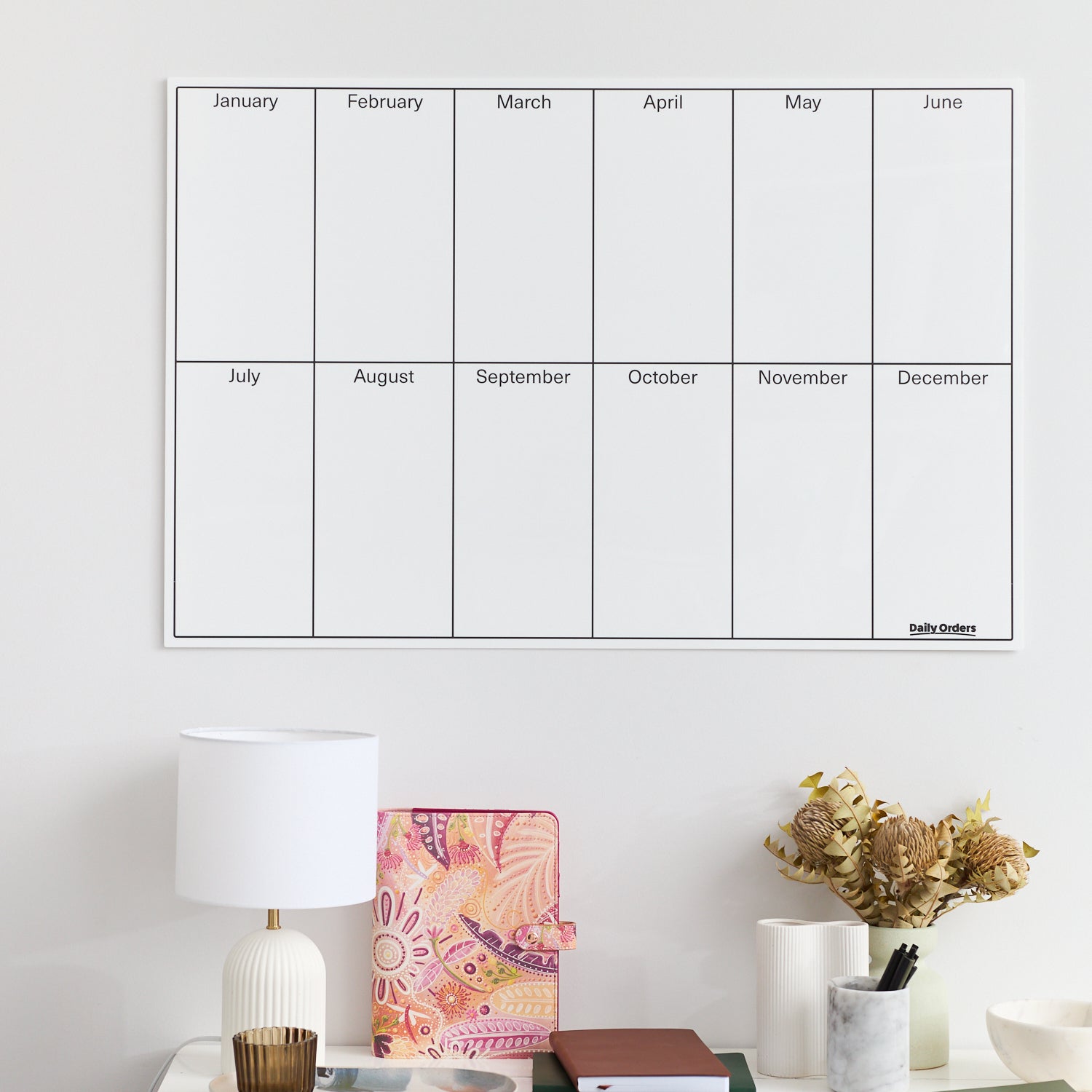 Daily Orders Planner M / White Annual Overview Planner | Landscape | White